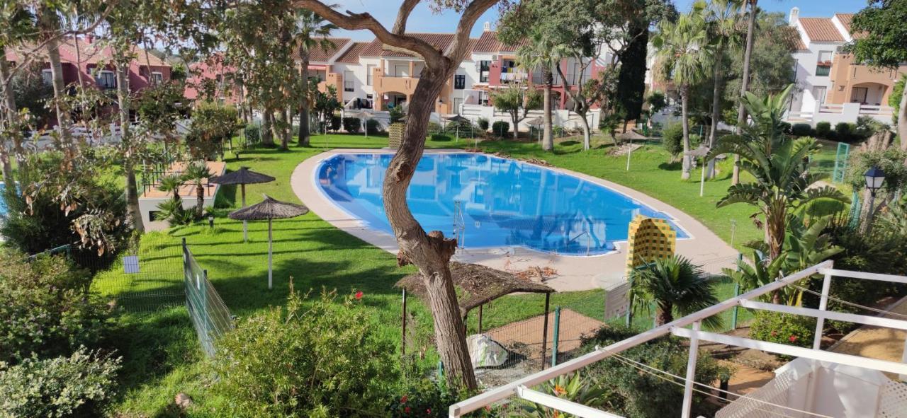 Apartamento En La Barrosa Chiclana de la Frontera Exterior foto